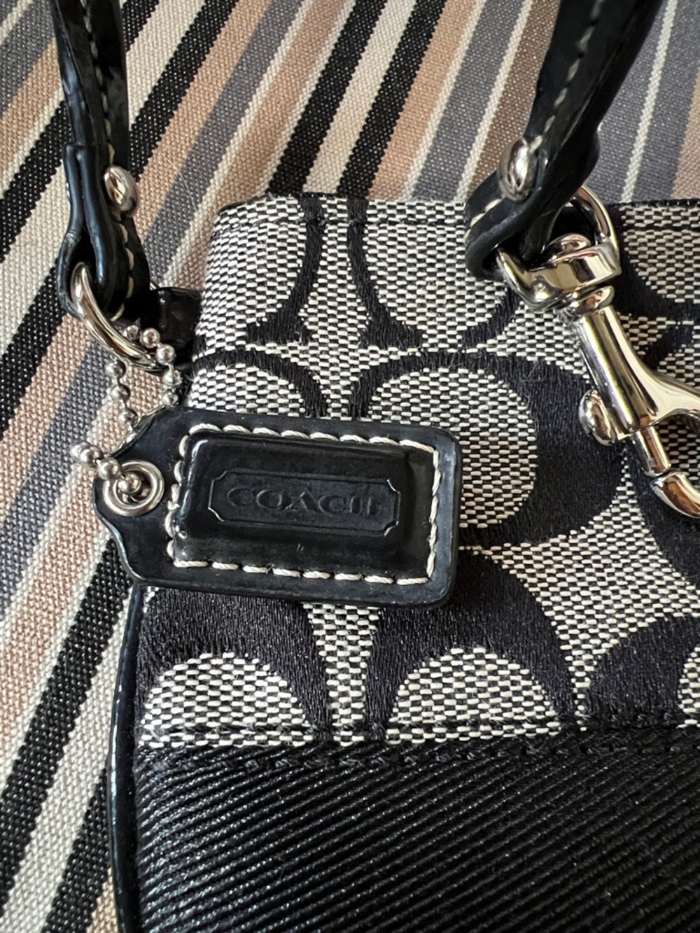 Coach Black and Silver Signature Canvas Wristlet with Logo Tag - Picture 2 of 4